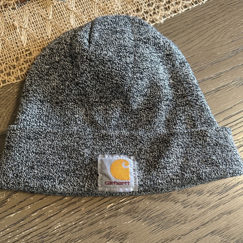 Carhartt Black and White Knit Beanie
